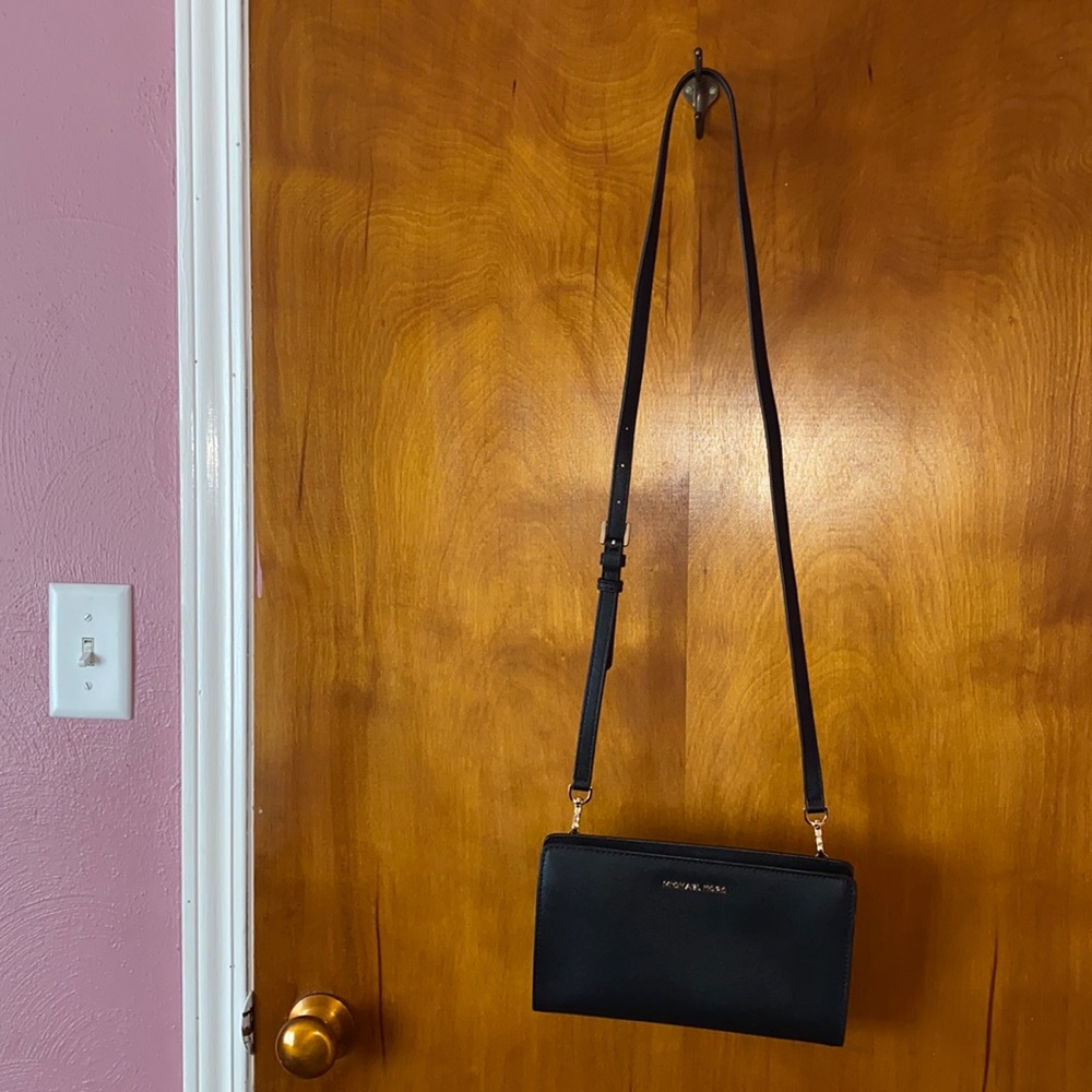 Michael Kors Jet Set Travel Leather cross body